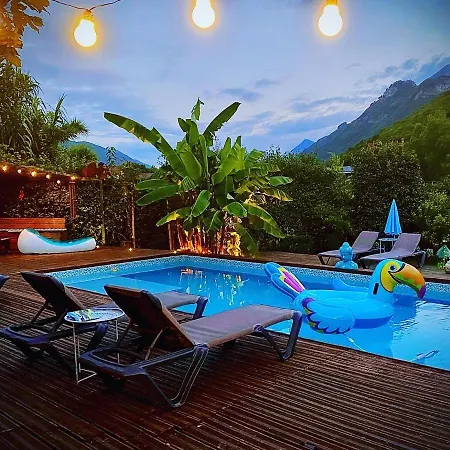 L'o Bleue (adults Only)